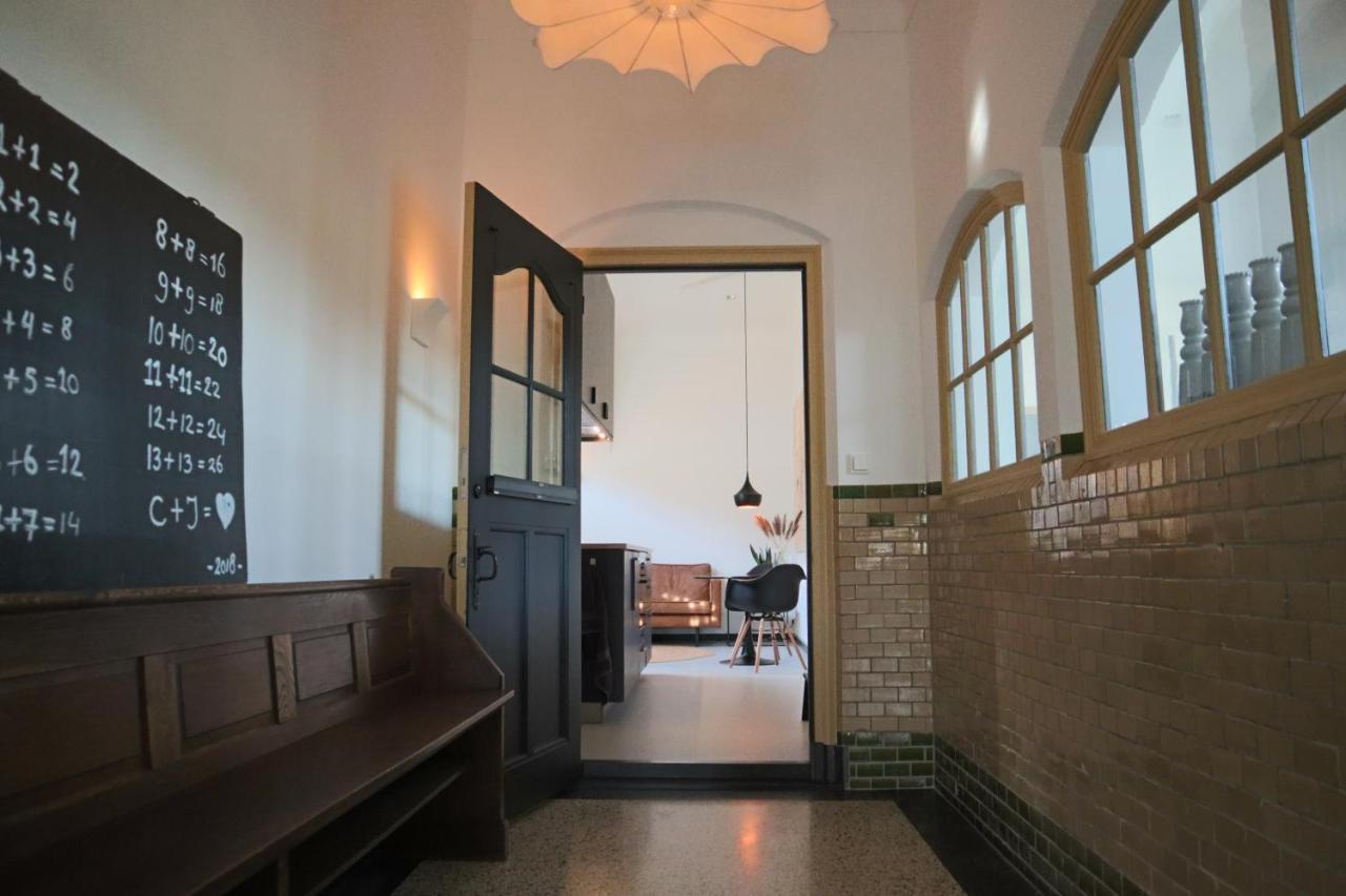 Overnachten In De Oude West-indiëschool * Enschede